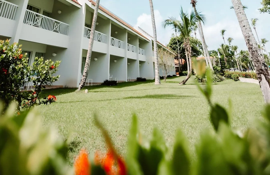 Wyndham Alltra Samana All Inclusive Resort-1