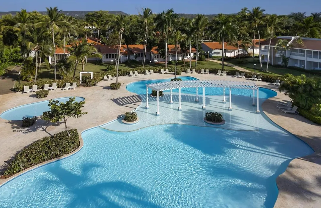 Wyndham Alltra Samana All Inclusive Resort-1