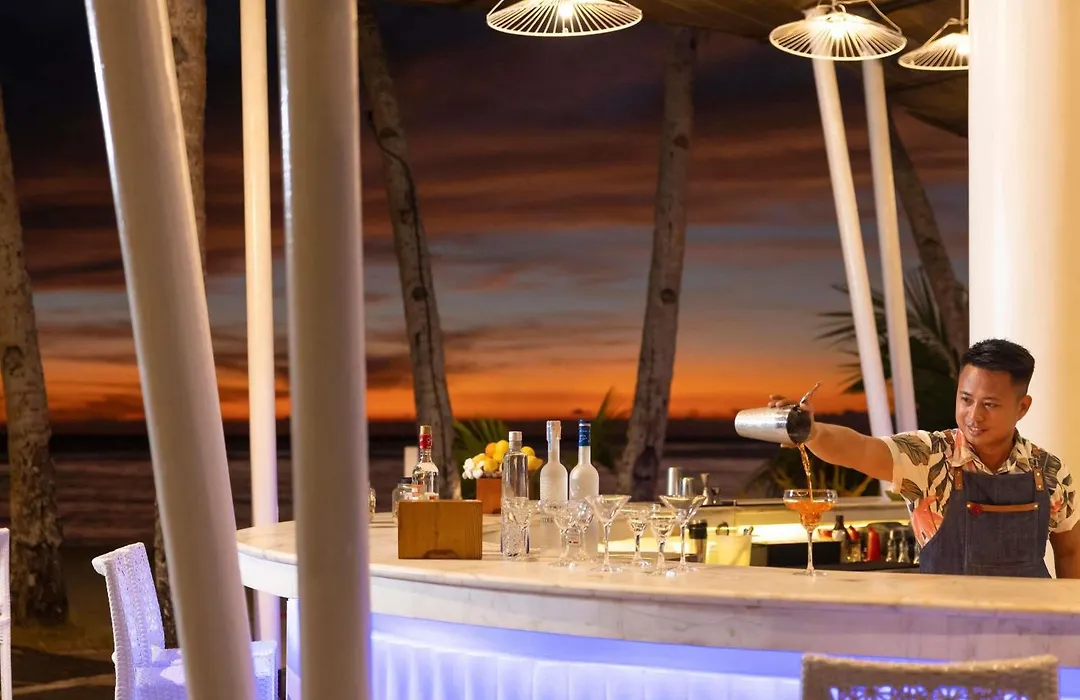 Movenpick Resort & Spa Boracay-1