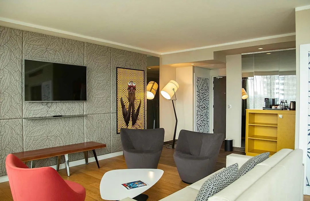Pullman Abidjan-1
