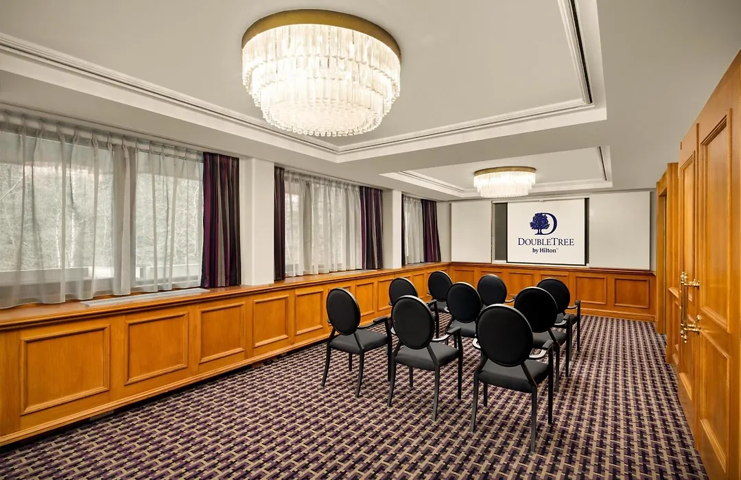 Doubletree By Hilton Luxembourg-1