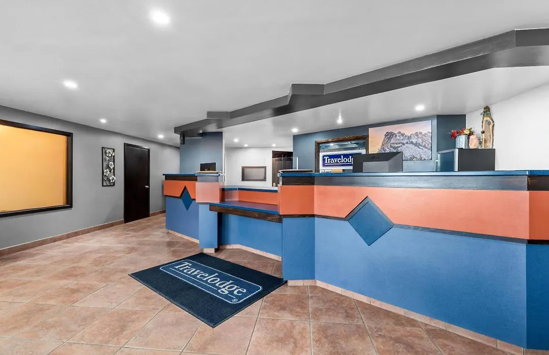 Travelodge By Wyndham Rapid City-1