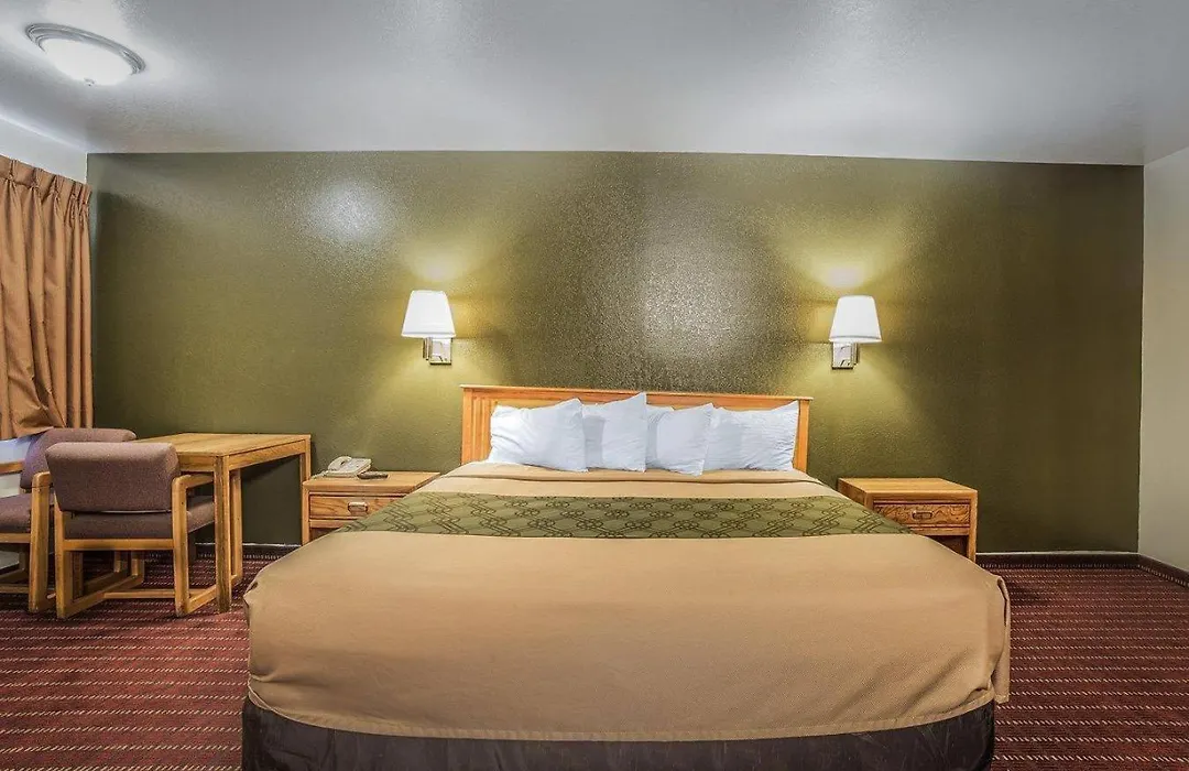 Rodeway Inn Hurricane - Zion National Park Area-1