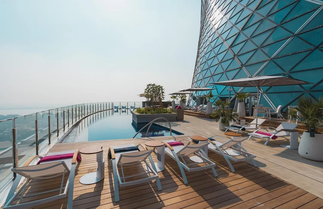 Andaz Capital Gate Abu Dhabi, By Hyatt-1