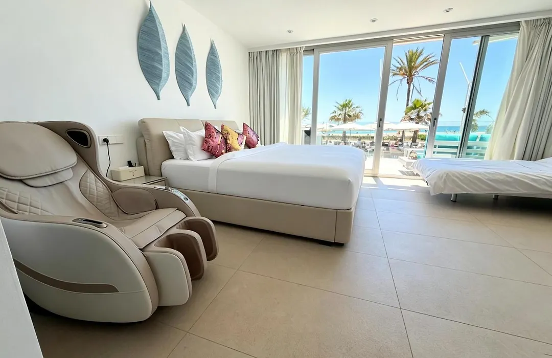 The Hype Beachhouse-1