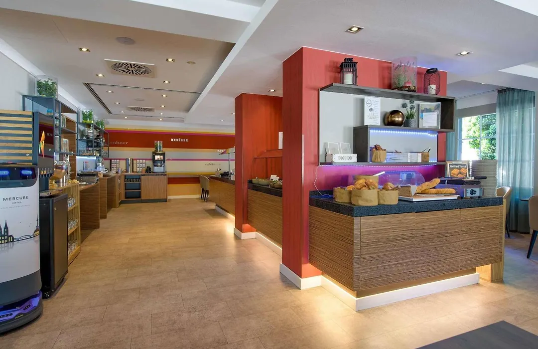 Mercure Hotel Koeln Belfortstrasse-1