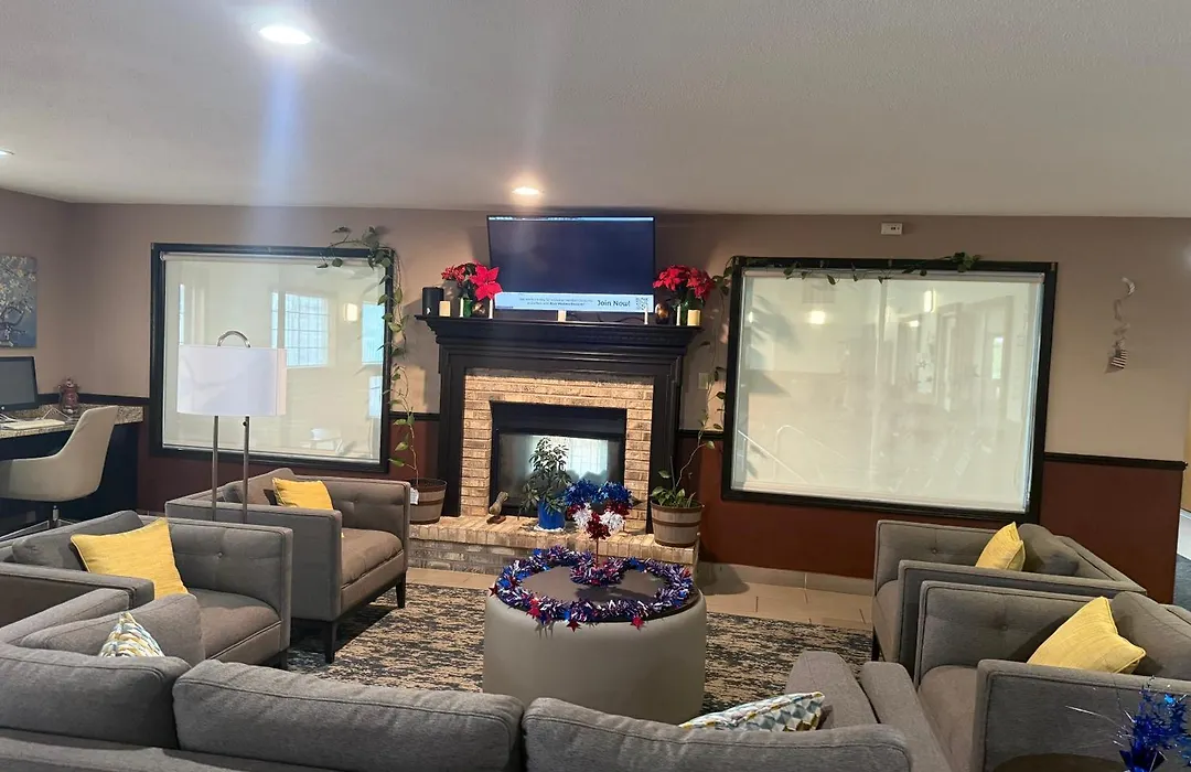Best Western Dodgeville Inn & Suites-1
