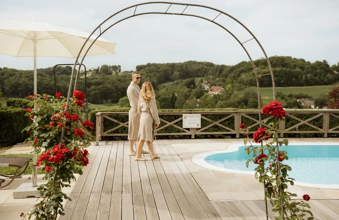 Maiers Kuschelhotel Loipersdorf Deluxe - ADULTS ONLY-1