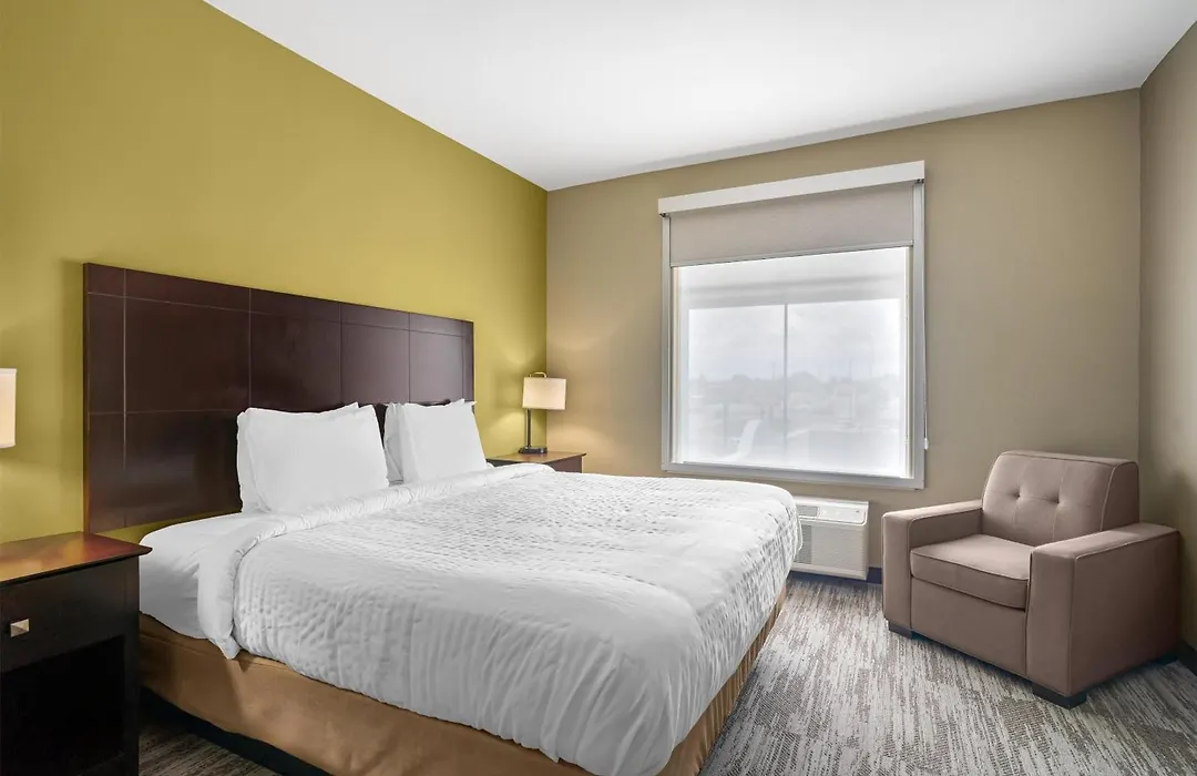 Best Western Plus Chalmette Hotel-1