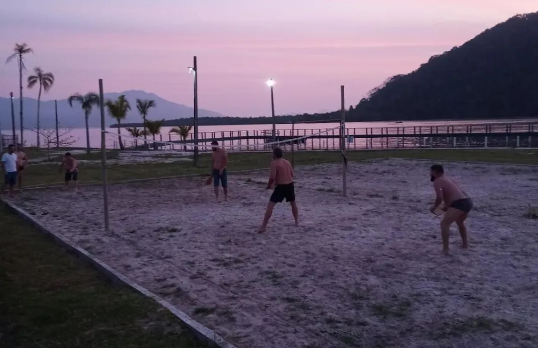 Toca do Caranguejo-Iate Clube Rio Verde - Ilha Comprida-1