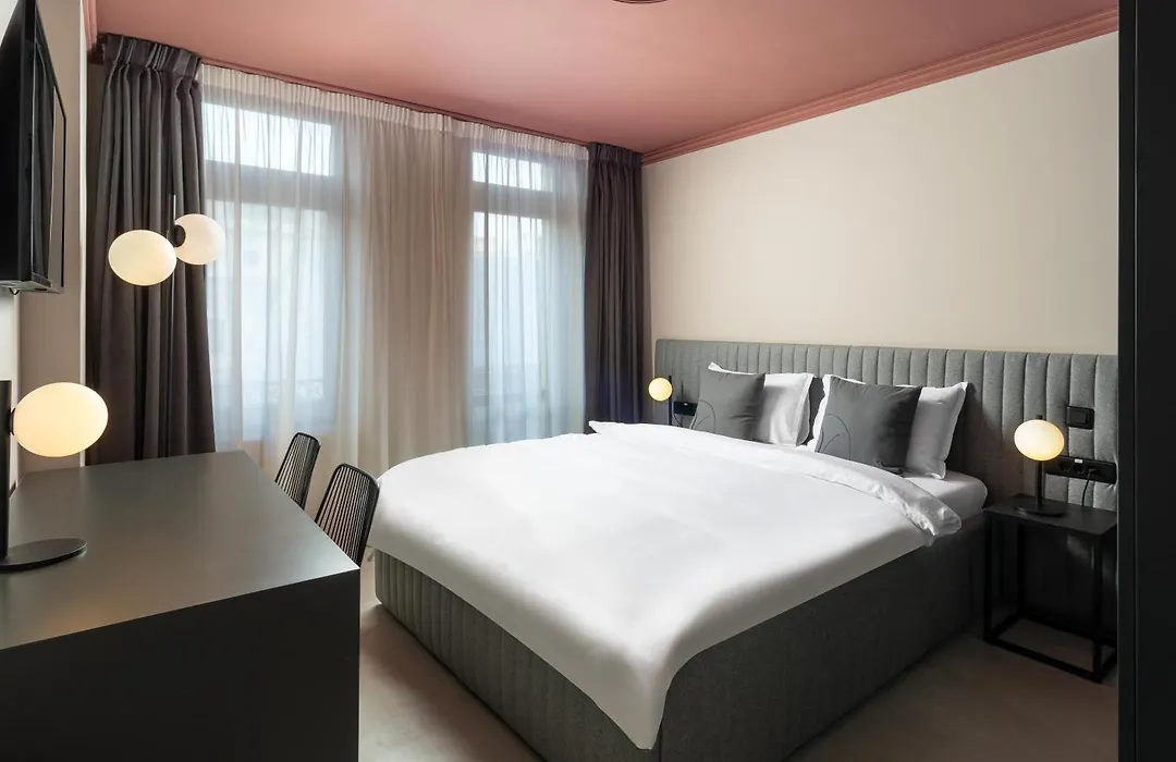 Visionapartments Bucharest - Self Check-In-1