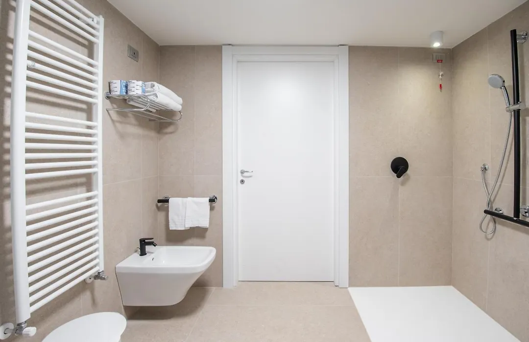 Hotel Como-1
