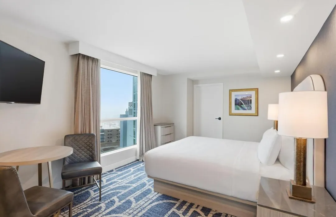 Hyatt Regency Niagara Falls Fallsview-1