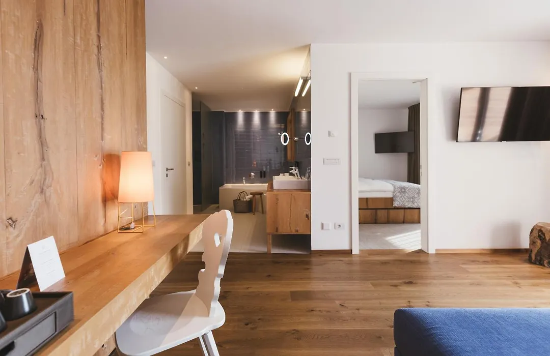 Hotel Hohenwart-1