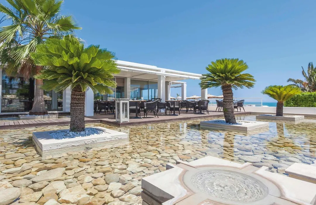 Moevenpick Hotel Gammarth Tunis-1