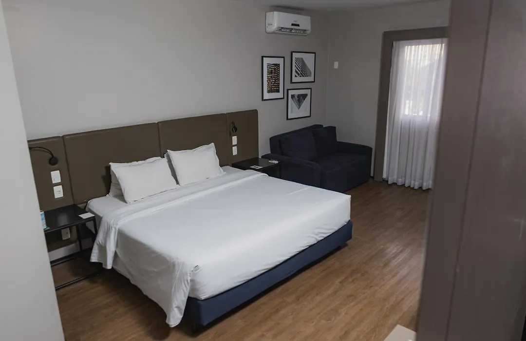 Comfort Suites Flamboyant Goiânia-1