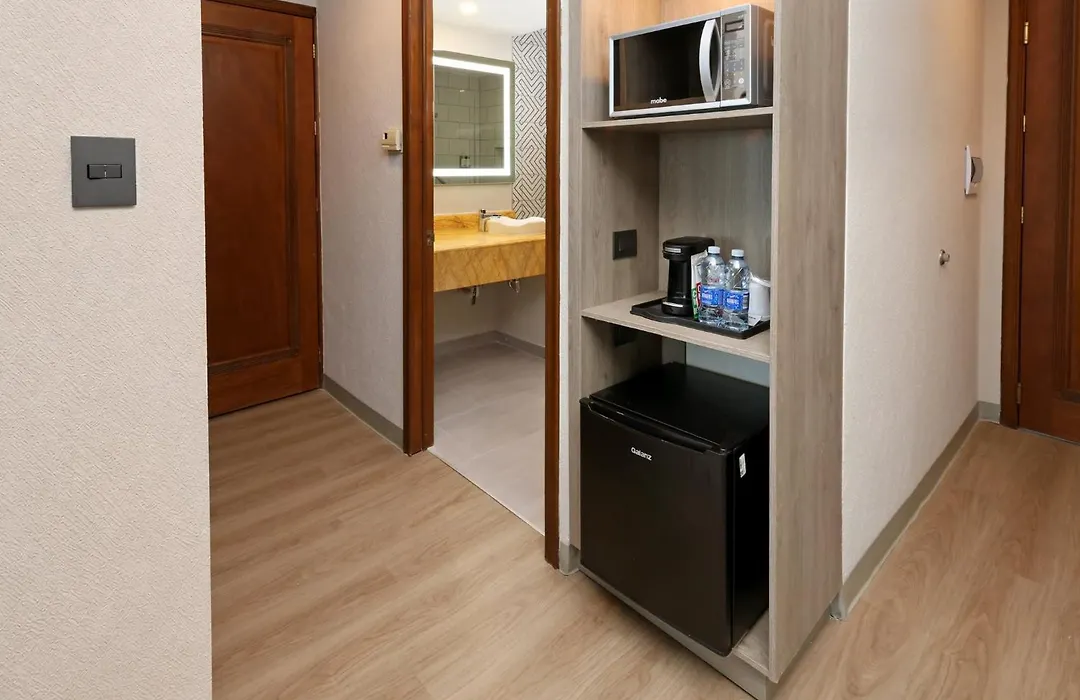 Holiday Inn Express Nuevo Laredo, an IHG Hotel-1