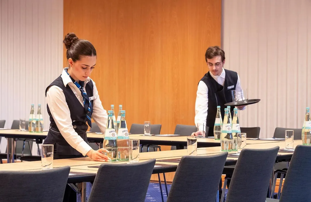 Maritim Hotel Wuerzburg-1