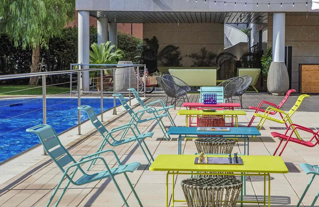 Novotel Barcelona Cornella-1