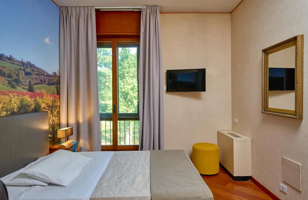 Hotel Terme Salvarola-1