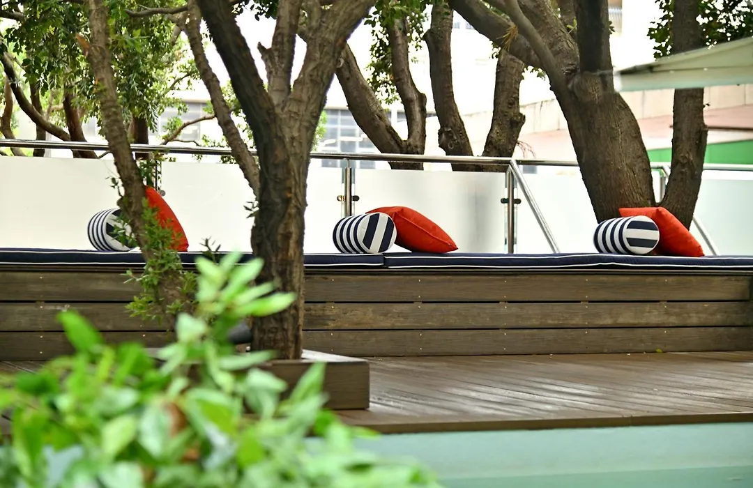 Fountains Hotel By Neighbourgood-1
