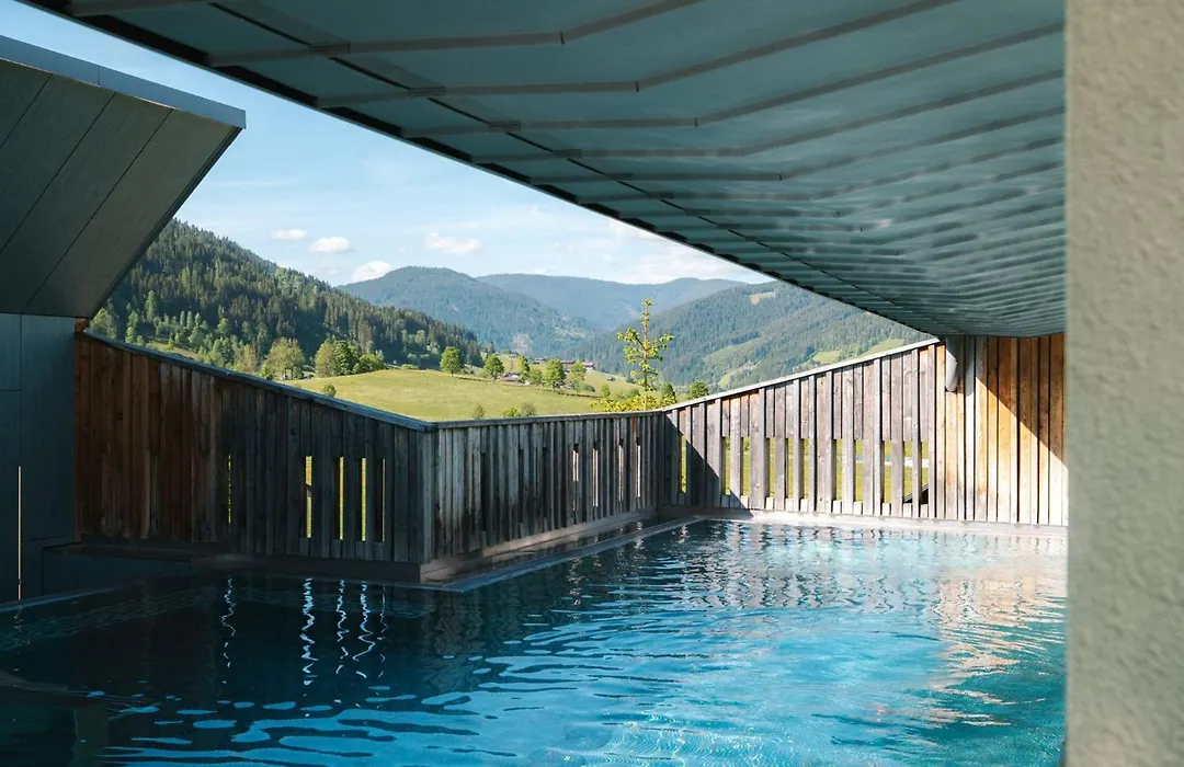 Familienhotel Felsenhof-1