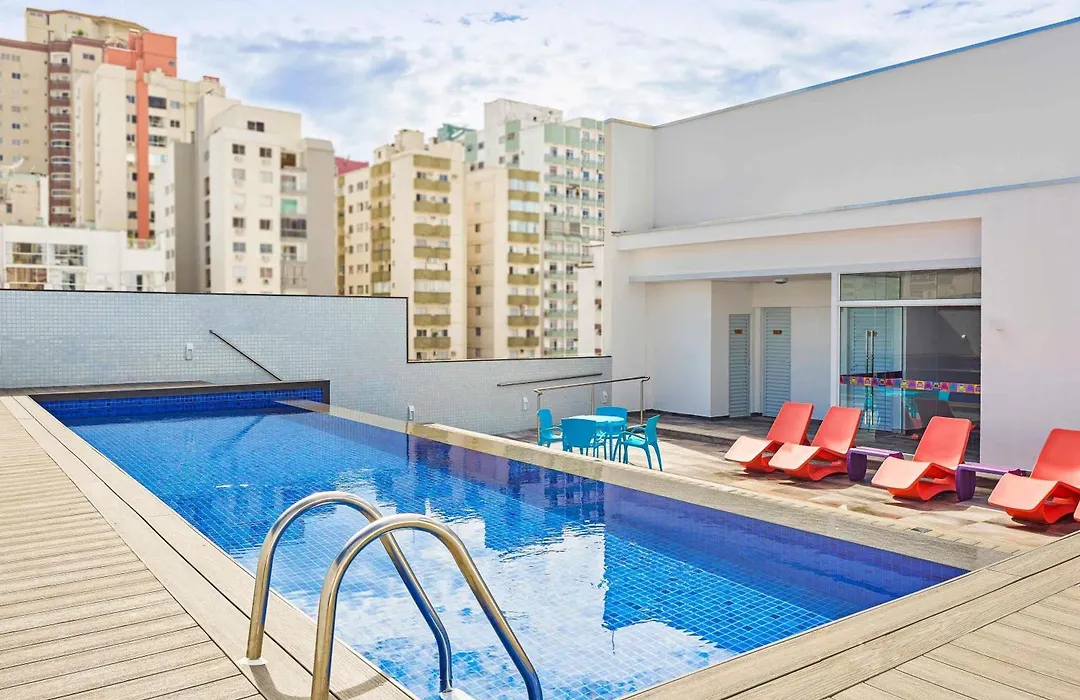 Ibis Styles Balneario Camboriu - 1 Quadra Do Mar-1