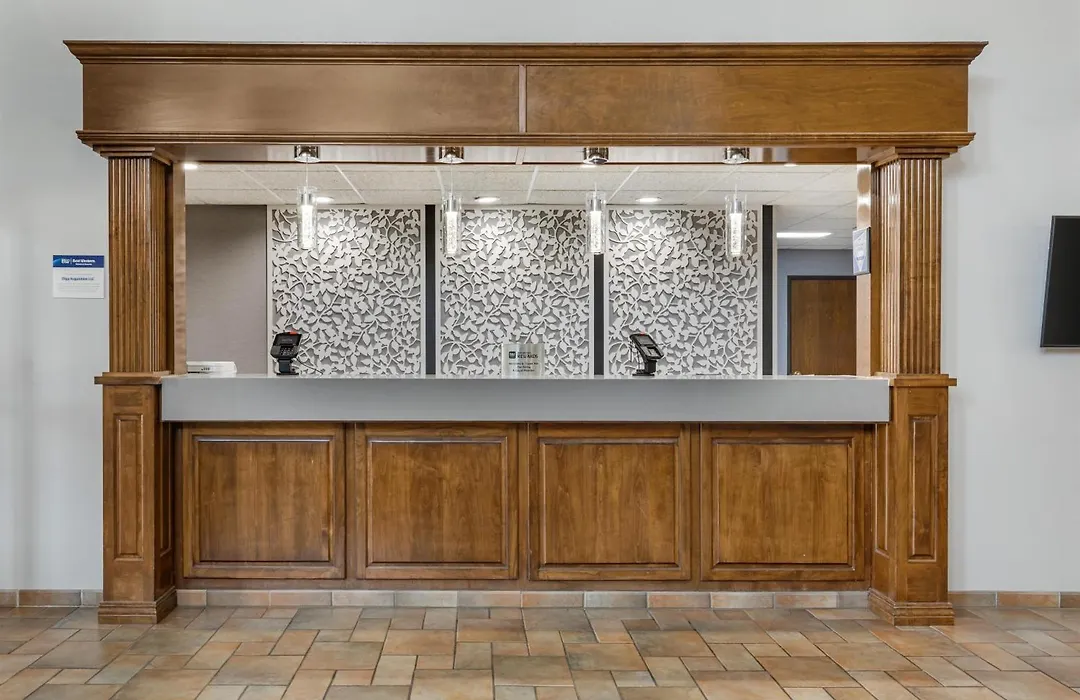 Best Western Plus Southpark Inn & Suites-1