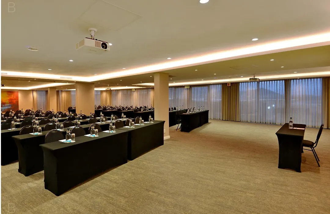 Lagoon Beach Hotel Apartments-1