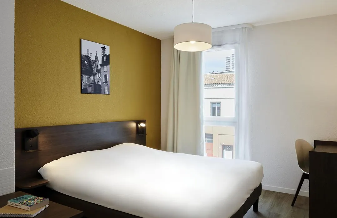 Aparthotel Adagio Access Poitiers-1