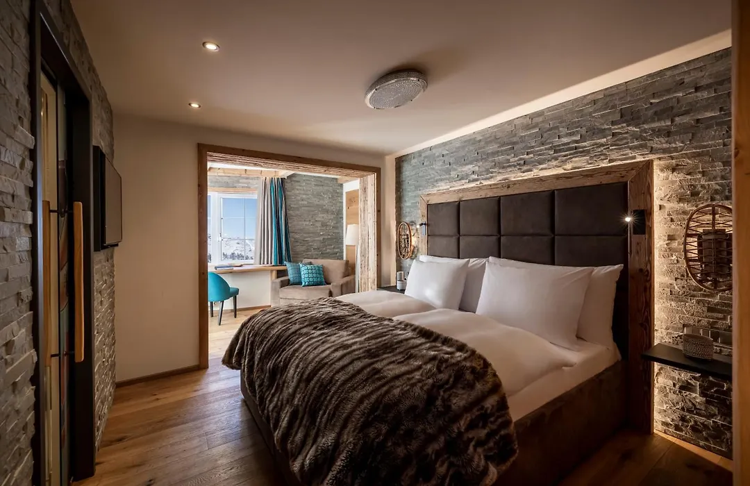 Kesselspitze Hotel & Chalet, Valamar Collection-1