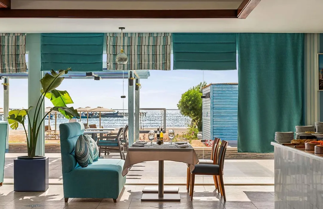Movenpick Waterpark Resort & Spa Soma Bay-1