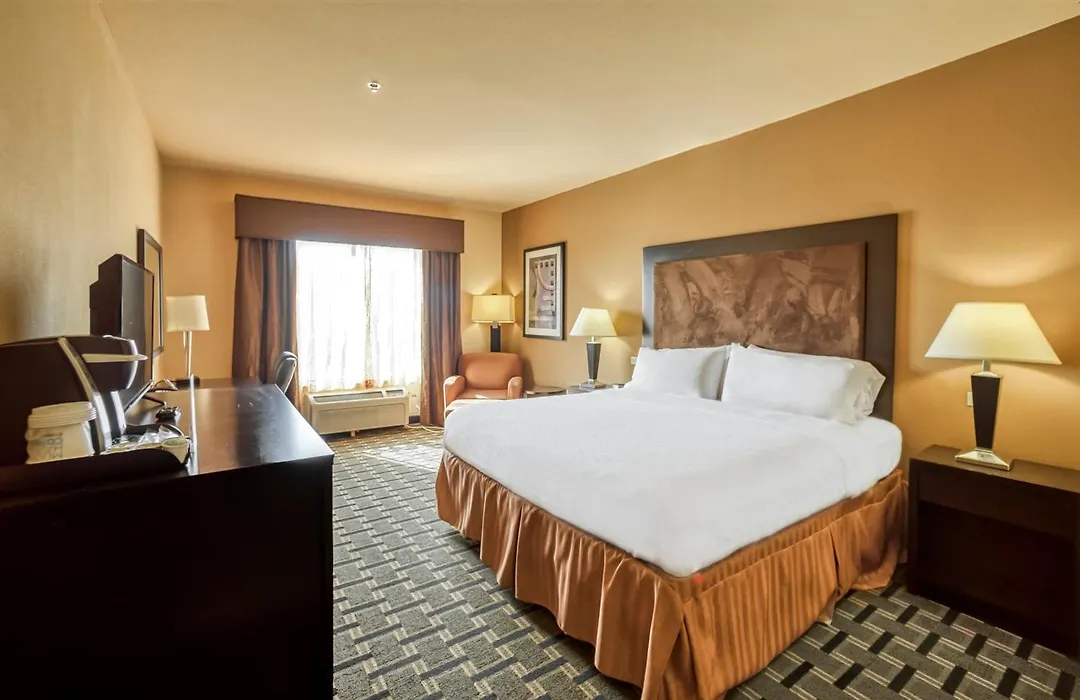 Holiday Inn Express And Suites Beeville By Ihg-1