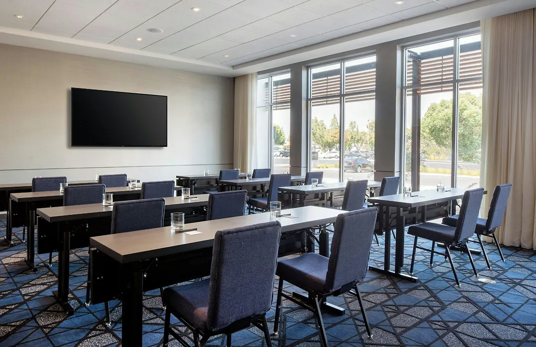 Courtyard By Marriott Fresno Clovis-1