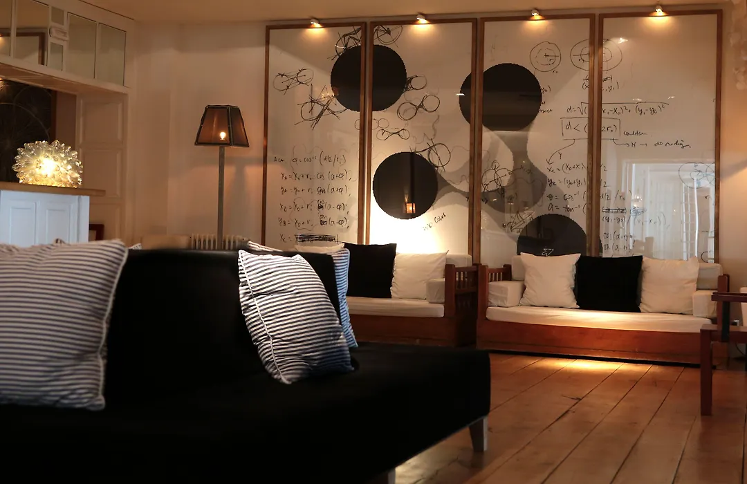 Hotel Trias-1
