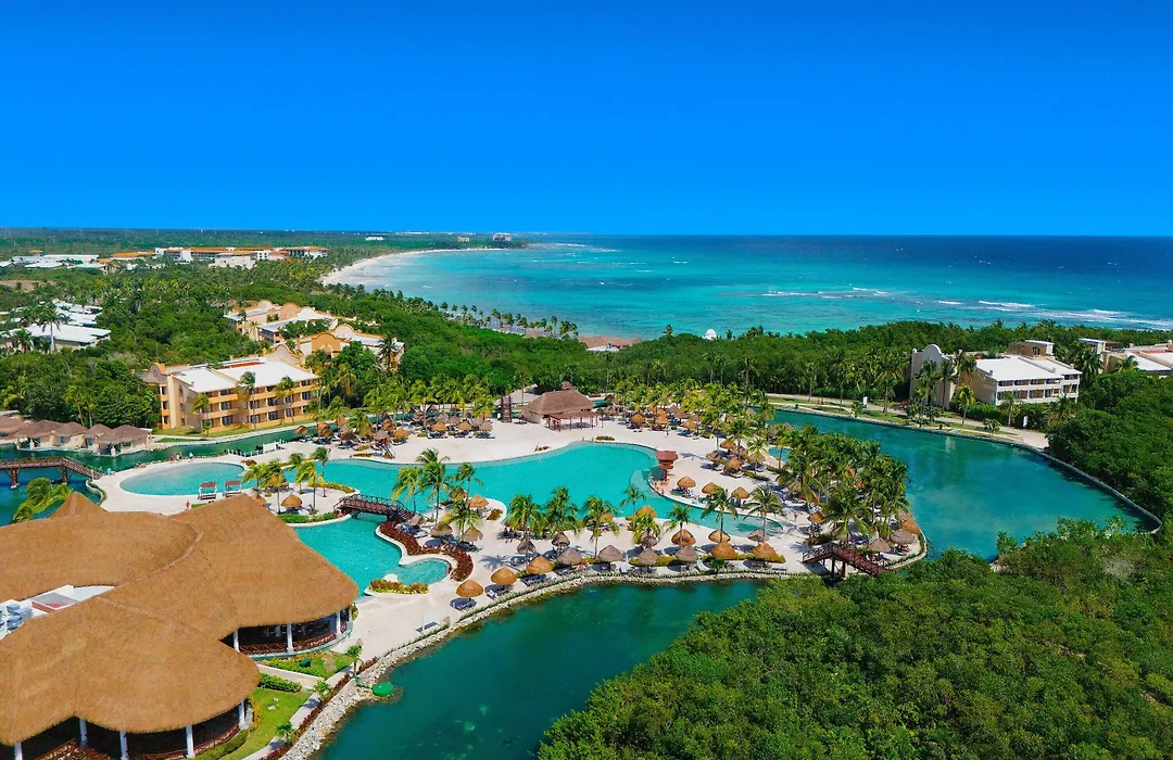 Grand Palladium Select White Sand Resort & Spa-1