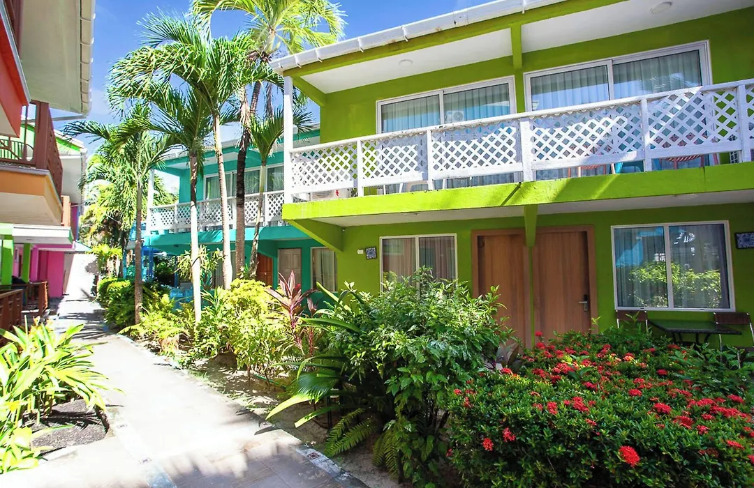Hotel Cocoplum Beach-1