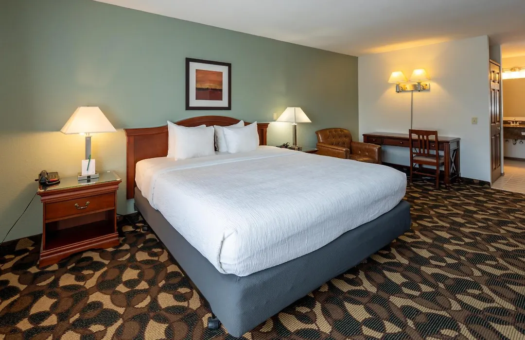 Quality Inn Paradise Creek Pullman-1