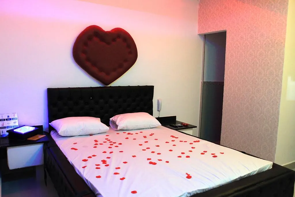 Motel Vitoria (Adults Only)-1