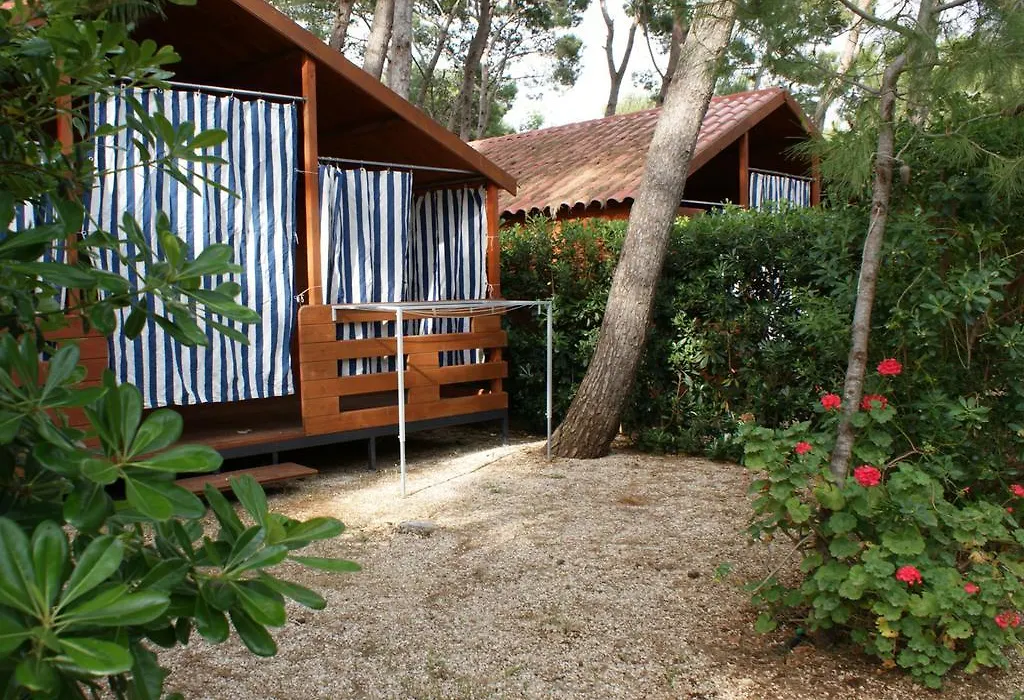 Camping Villaggio Pineta Al Mare-1