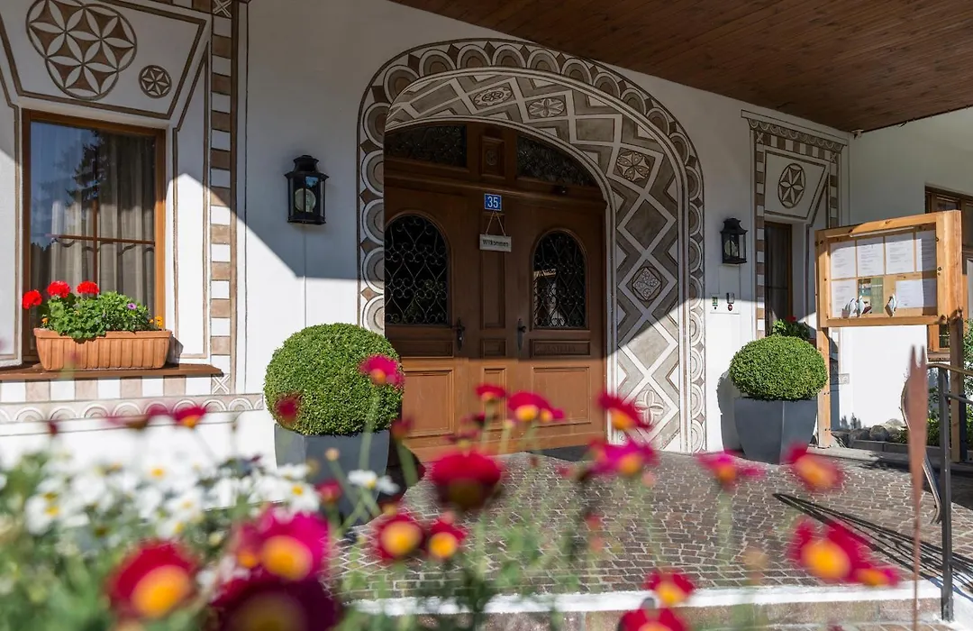 Hotel Laaxerhof-1