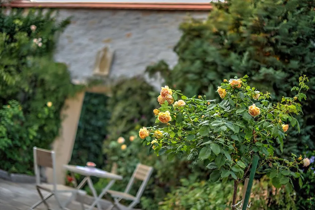 Landhotel Schwarzer Adler-1