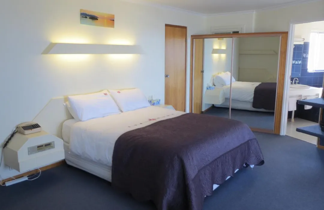 Stansbury Holiday Motel-1