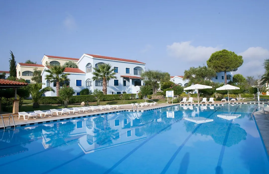 Govino Bay-1