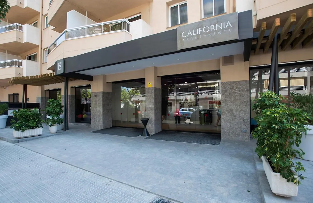 Aparthotel California-1