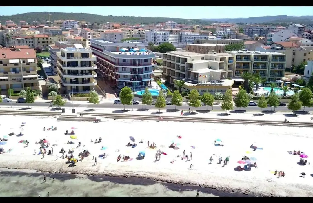 Hotel Soleado-1