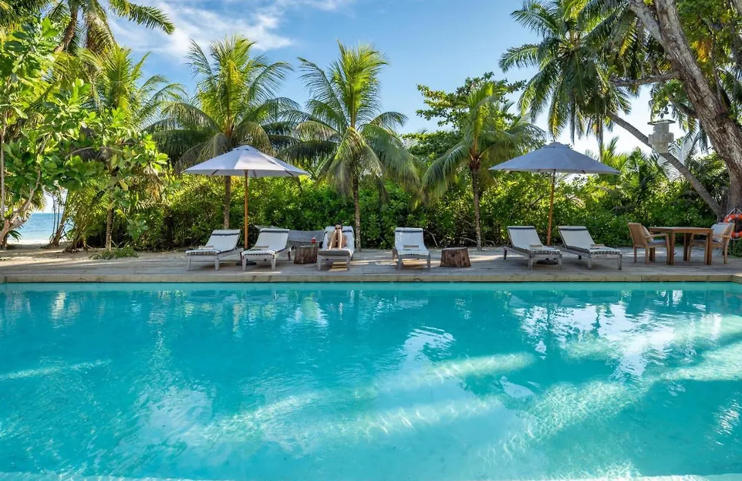 Bliss Hotel Praslin-1