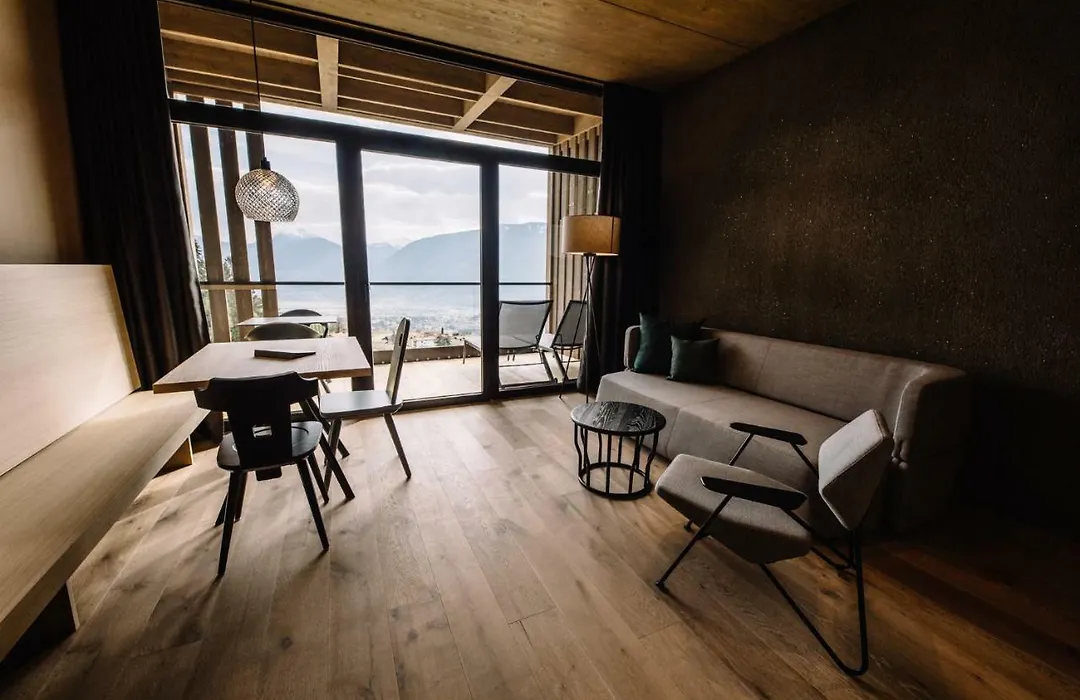 Panoramic Suites Winzerhoehe-1