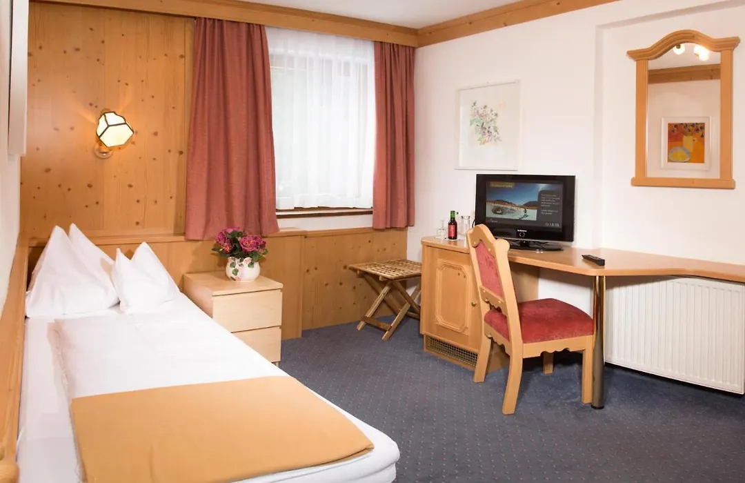 Hotel Karl Schranz-1