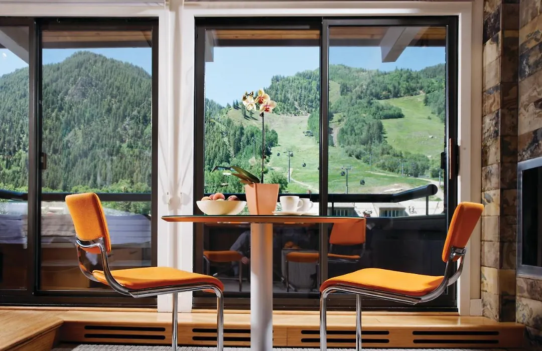 Aspen Square Condominium Hotel-1